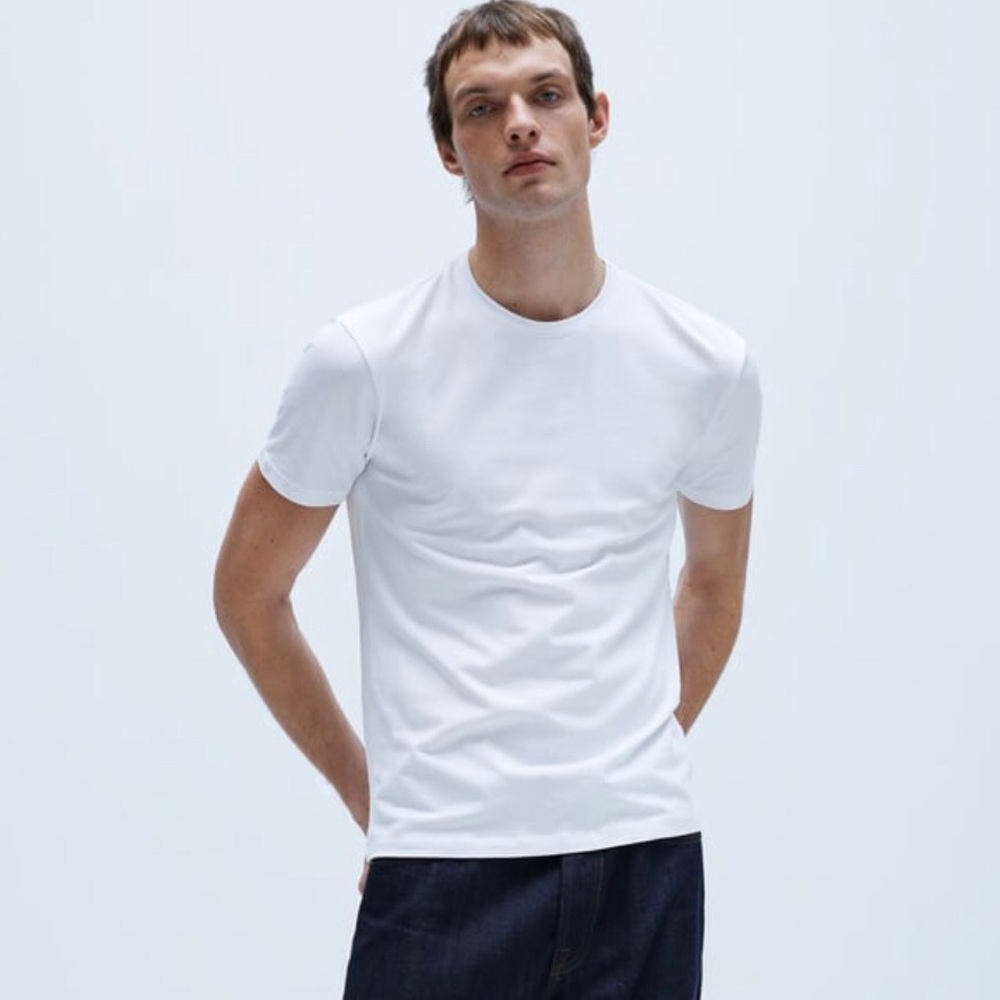 Zara Easy-Fit Tee